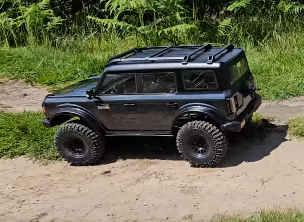 YIKONG YK4083 v3 1/8th RTR